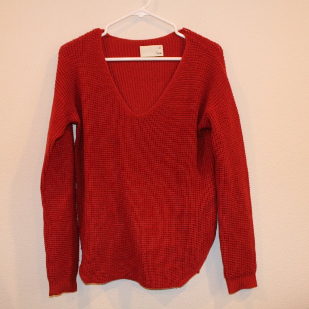 Aritzia Wilfred Free 100% merino wool rust V-neck relaxed sweater size xsmall